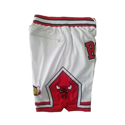 Bulls Vintage Shorts - White